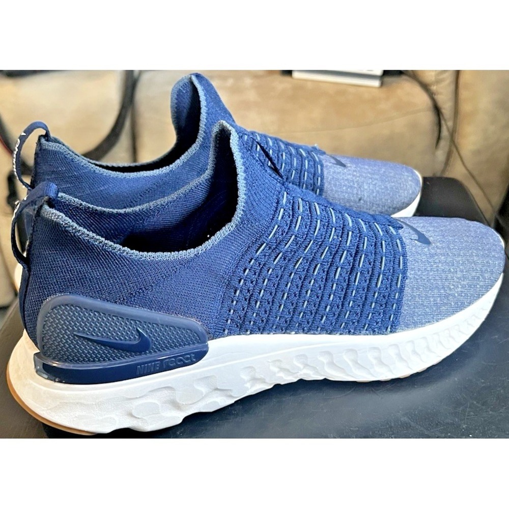 Nike Men's React Phantom Run Flyknit 2 College Navy Slip On Sneakers Size 10.5
